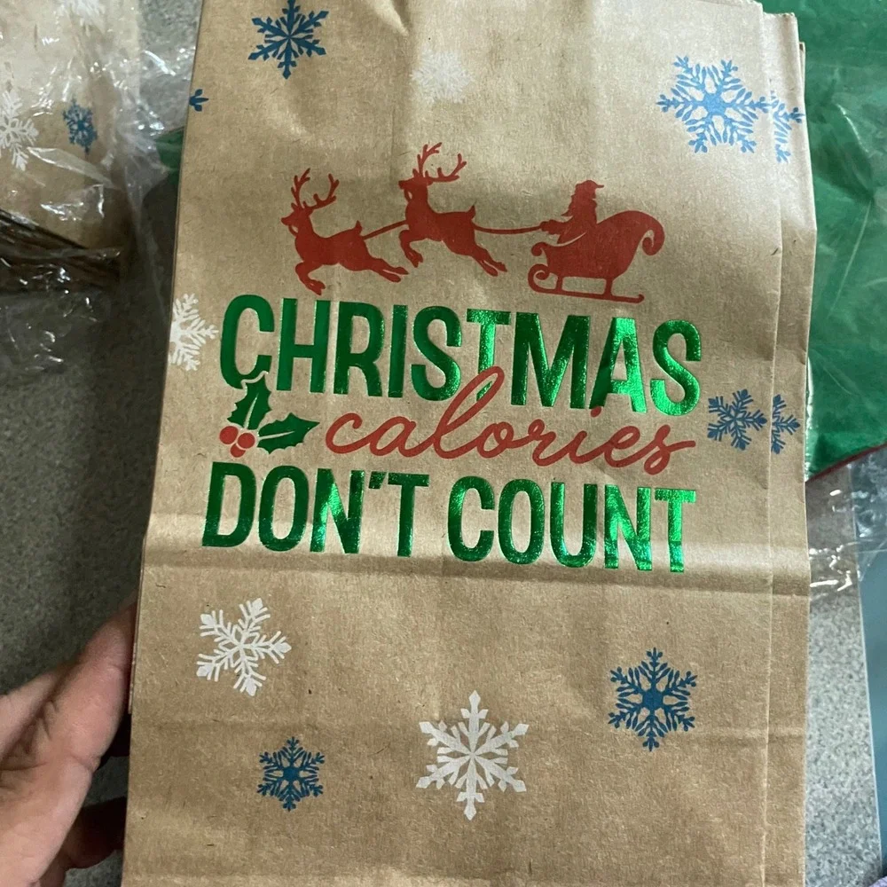 40 piece set Christmas Gift Bags Kraft‎ Paper Holiday Party Favor Treat Bags